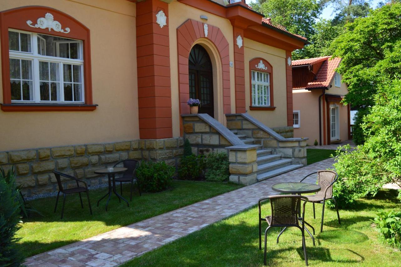 Apartamento Splavský zámeček Staré Splavy Exterior foto